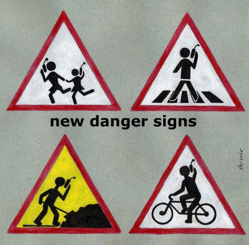 danger signs effigy