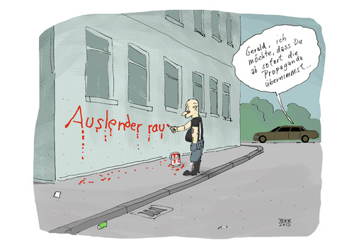 Cartoon: Befehl von rechts oben (medium) by darkplanet tagged ausländer,neonazis,rechte,lenker,hintermänner,glatzen,schädel,mob,pöbel,straße,sicherheit