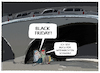 Cartoon: Dunkle Zeit... (small) by markus-grolik tagged konsum,inflation,black,friday,onlineshopping,soziale,spaltung,obdachlos,armut,prekär