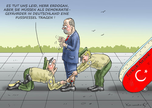 Cartoon: ERDOWAHNGEFÄHRDER (medium) by marian kamensky tagged cumhuriyet,erdogan,pressefreiheit,türkei,denit,yücel,cumhuriyet,erdogan,pressefreiheit,türkei,denit,yücel