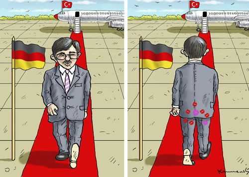 Cartoon: KÜSSE FÜR HERRN DAVUTOGLU (medium) by marian kamensky tagged eu,flüchtlinge,asyl,politik,willkommenskultur,terrorismus,heidenau,davutoglu,horst,seehofer,bayern,eu,flüchtlinge,asyl,politik,willkommenskultur,terrorismus,heidenau,davutoglu,horst,seehofer,bayern