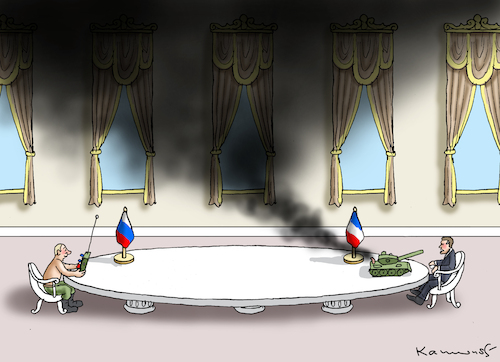 Cartoon: MACRON BESUCHT PUTIN (medium) by marian kamensky tagged putins,bescherung,ukraine,provokation,baerbock,lawrow,nato,macron,osterweiterung,putins,bescherung,ukraine,provokation,baerbock,lawrow,nato,macron,osterweiterung