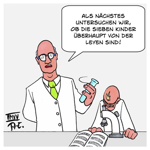 Cartoon: Neuer Coup von VroniPlag (medium) by Timo Essner tagged vroniplag,ursula,von,der,leyen,plagiat,doktorarbeit,vorwürfe,betrug,gefälschter,doktortitel,politiker,cartoon,timo,essner,vroniplag,ursula,von,der,leyen,plagiat,doktorarbeit,vorwürfe,betrug,gefälschter,doktortitel,politiker,cartoon,timo,essner