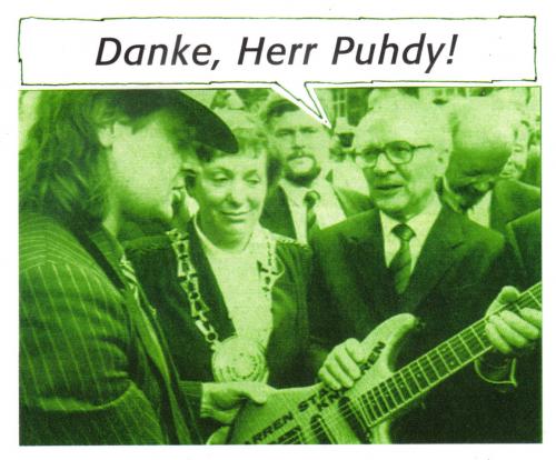 Cartoon: Danke (medium) by Andreas Prüstel tagged honecker,erich,udo,lindenberg,puhdys