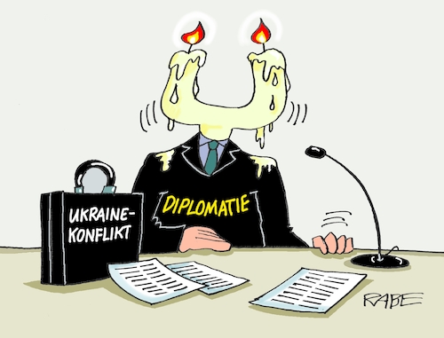 Cartoon: Diplomatenkofferhoffer (medium) by RABE tagged usa,biden,telefonat,putin,moskau,kreml,kremlchef,rabe,ralf,böhme,cartoon,karikatur,pressezeichnung,farbcartoon,tagescartoon,ukraine,ukrainekrise,nato,telefonleitung,diplomat,diplomatie,diplomatenkoffer,kerze,docht,flamme,ukrainekonflikt,kiew,manöver,belarus,kriegsgefahr,usa,biden,telefonat,putin,moskau,kreml,kremlchef,rabe,ralf,böhme,cartoon,karikatur,pressezeichnung,farbcartoon,tagescartoon,ukraine,ukrainekrise,nato,telefonleitung,diplomat,diplomatie,diplomatenkoffer,kerze,docht,flamme,ukrainekonflikt,kiew,manöver,belarus,kriegsgefahr