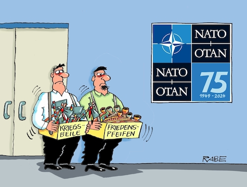 Nato feiert