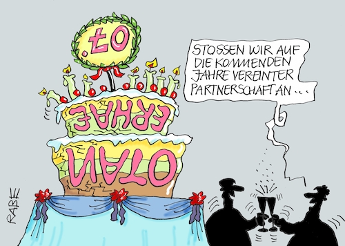 Cartoon: Natotorte nochmal (medium) by RABE tagged nato,partnerschaft,militärbündnis,general,stoltenberg,deutschland,militärausgaben,rabe,ralf,böhme,cartoon,karikatur,pressezeichnung,farbcartoon,tagescartoon,torte,geburtstag,geburtstagstorte,siebzig,jahre,nordatlantikpakt,usa,trump,russland,putin,nato,partnerschaft,militärbündnis,general,stoltenberg,deutschland,militärausgaben,rabe,ralf,böhme,cartoon,karikatur,pressezeichnung,farbcartoon,tagescartoon,torte,geburtstag,geburtstagstorte,siebzig,jahre,nordatlantikpakt,usa,trump,russland,putin