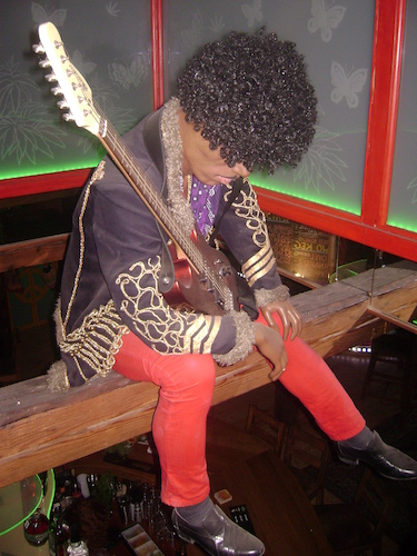 Cartoon: Hendrix (medium) by Zlatko Iv tagged musik,strasse,klavier,danke,liebe,narcis,gender,guitar