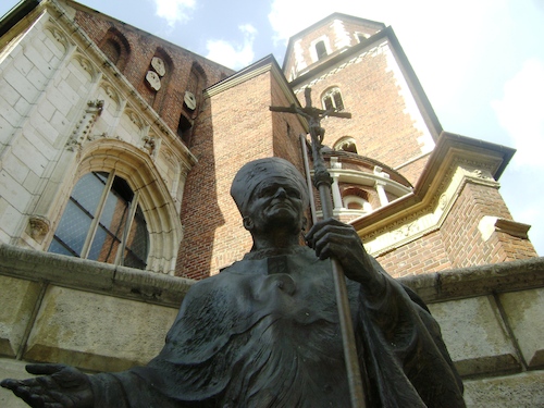 Cartoon: Pope (medium) by Zlatko Iv tagged pope,pafe,francis,religiie,corona,viruc,doctor,medicine,peace,sculptute,kunst