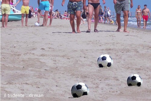 Cartoon: Euro2024 (medium) by Enzo Maneglia Man tagged vignetta,fotografia,illustrazione,calcio,campionati,europeo,2024