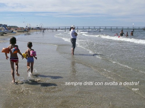 Cartoon: Rimini spiaggia (medium) by Enzo Maneglia Man tagged foto,man,maneglia