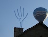 Cartoon: FREEDOM! (small) by Kestutis tagged freedom,liberty,kestutis,lithuania,balloon,observagraphics