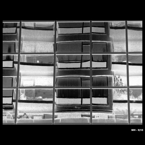 Cartoon: MH - City in Glass VI bw (medium) by MoArt Rotterdam tagged rotterdam,glass,glas,city,stad,glasscity,glazenstad,reflectie,reflection,weerspiegeling