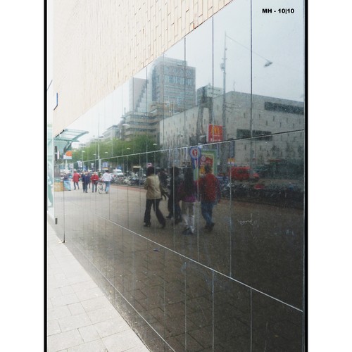 Cartoon: MH - Rotterdam People (medium) by MoArt Rotterdam tagged rotterdam,stad,city,people,mensen,reflection,weerspiegeling,stadsleven,citylife