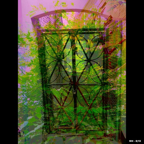 Cartoon: Mh - The Gate to Happiness (medium) by MoArt Rotterdam tagged gate,poort,happiness,geluk,slot,lock,flowers,bloemen,fantasy,real,fotomix,photoblend