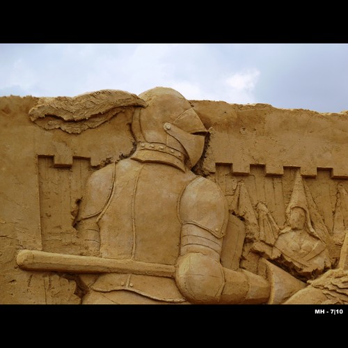 Cartoon: MH - The Tournament_left (medium) by MoArt Rotterdam tagged tournament,toernooi,zandsculpturenhoensbroek,hoensbroek,kasteelhoensbroek,zandsculpturenfestival2010,zandsculptuur,sand,sandsculpture,zuidlimburg