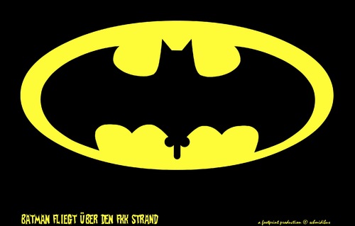 Cartoon: batman FKK (medium) by schmidibus tagged nudedude,fledermaus,nackt,fkk,exhibitionist,superheld,batman,bat