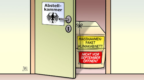 Cartoon: Abstellkammer (medium) by Harm Bengen tagged massnahmen,paket,klimakabinett,september,öffnen,abstellkammer,bundesregierung,klimawandel,verschieben,verschoben,tür,harm,bengen,cartoon,karikatur,massnahmen,paket,klimakabinett,september,öffnen,abstellkammer,bundesregierung,klimawandel,verschieben,verschoben,tür,harm,bengen,cartoon,karikatur