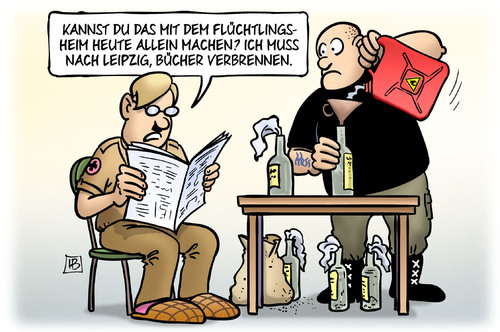 Bücher verbrennen Bücher verbrennen
