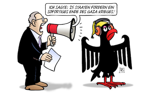 Cartoon: Deutschland und Gaza-Krieg (medium) by Harm Bengen tagged staaten,fordern,ende,gaza,krieg,deutschland,israel,palästina,adler,bundesadler,kopfhörer,megaphon,megafon,schwerhörig,wegschauen,harm,bengen,cartoon,karikatur,staaten,fordern,ende,gaza,krieg,deutschland,israel,palästina,adler,bundesadler,kopfhörer,megaphon,megafon,schwerhörig,wegschauen,harm,bengen,cartoon,karikatur