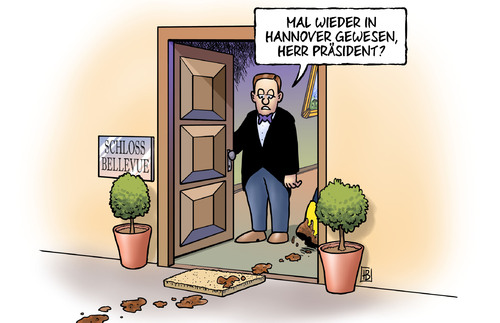 Cartoon: Hannover (medium) by Harm Bengen tagged wulff,kredit,haus,landtag,bundespräsident,ministerpräsident,hannover,sumpf,geerkens,wulff,kredit,landtag,haus,bundespräsident,ministerpräsident,hannover,sumpf,geerkens