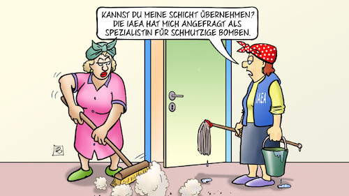 Cartoon: Schmutzige-Bomben-Spezialistin (medium) by Harm Bengen tagged putzfrauen,schicht,iaea,atom,spezialistin,schmutzige,bomben,krieg,ukraine,russland,harm,bengen,cartoon,karikatur,putzfrauen,schicht,iaea,atom,spezialistin,schmutzige,bomben,krieg,ukraine,russland,harm,bengen,cartoon,karikatur