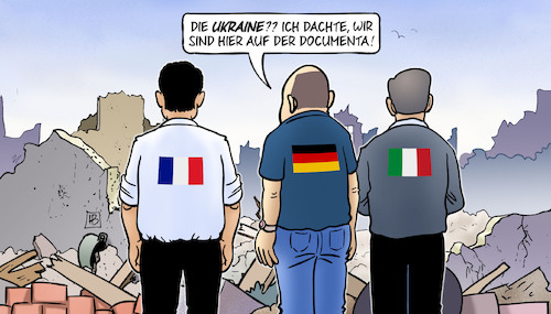 Cartoon: Scholz-Macron-Draghi-Besuch (medium) by Harm Bengen tagged documenta,reisegruppe,grenze,scholz,macron,draghi,deutschland,frankreich,italien,kiew,krieg,ukraine,russland,harm,bengen,cartoon,karikatur,documenta,reisegruppe,grenze,scholz,macron,draghi,deutschland,frankreich,italien,kiew,krieg,ukraine,russland,harm,bengen,cartoon,karikatur