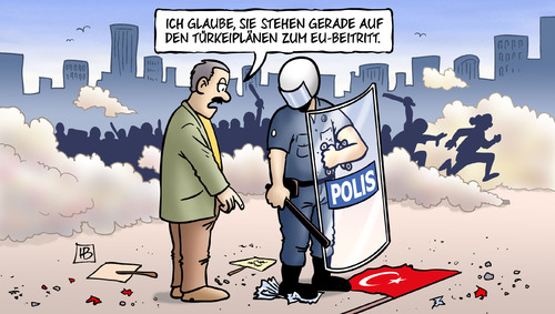 Cartoon: Türkei und EU (medium) by Harm Bengen tagged erdogan,eu,beitritt,türkei,protest,rebellion,islamismus,islamistisch,diktator,gezipark,taksimplatz,gezi,taksim,polizei,polis,harm,bengen,cartoon,karikatur,erdogan,eu,beitritt,türkei,protest,rebellion,islamismus,islamistisch,diktator,gezipark,taksimplatz,gezi,taksim,polizei,polis,harm,bengen,cartoon,karikatur