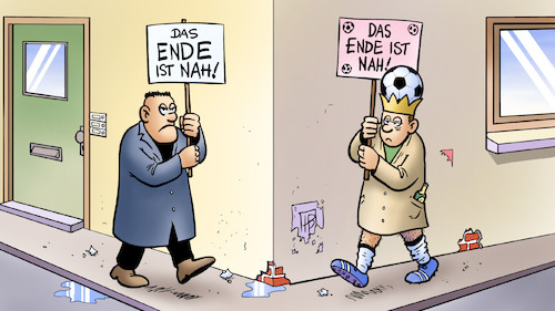 Cartoon: WM-Ende 2018 (medium) by Harm Bengen tagged wm,ende,könig,fussball,weltmeisterschaft,harm,bengen,cartoon,karikatur,wm,ende,könig,fussball,weltmeisterschaft,harm,bengen,cartoon,karikatur