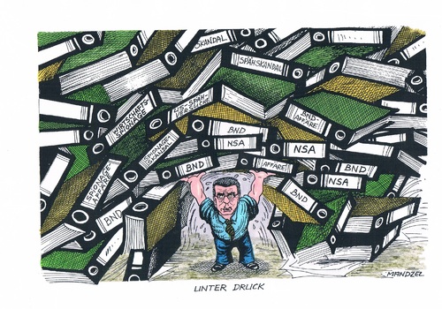Cartoon: De Maiziere im Fokus (medium) by mandzel tagged bnd,skandal,de,maiziere,bundeskanzleramt,nsa,bnd,skandal,de,maiziere,bundeskanzleramt,nsa