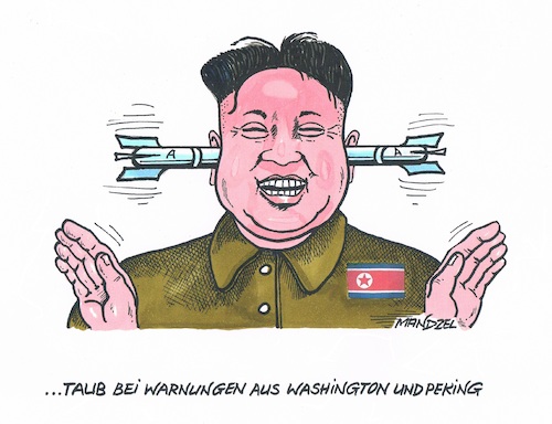 Kim mit Ohrenstöpseln Kim mit Ohrenstöpseln