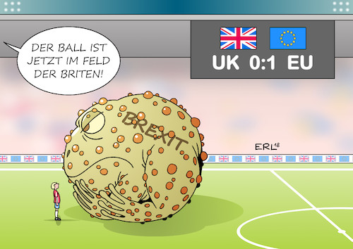 Cartoon: Ball ist bei den Briten (medium) by Erl tagged politik,brexit,weich,austritt,grossbritannien,gb,uk,europäische,union,premierministerin,theresa,may,vertrag,unterschrift,sondergipfel,eu,zustimmung,parlament,unsicher,widerstand,gegner,brexiteers,hardliner,hart,konservative,partei,tories,misstrauensvotum,ball,feld,spielfeld,briten,kröte,schlucken,fußball,karikatur,erl,politik,brexit,weich,austritt,grossbritannien,gb,uk,europäische,union,premierministerin,theresa,may,vertrag,unterschrift,sondergipfel,eu,zustimmung,parlament,unsicher,widerstand,gegner,brexiteers,hardliner,hart,konservative,partei,tories,misstrauensvotum,ball,feld,spielfeld,briten,kröte,schlucken,fußball,karikatur,erl