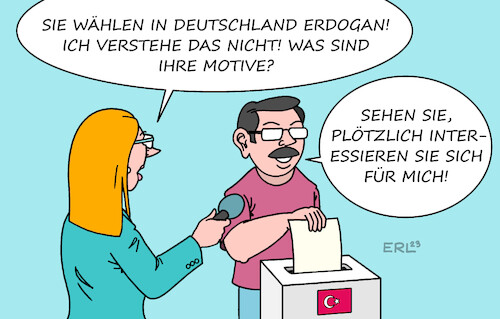 Cartoon: Wahlmotive (medium) by Erl tagged politik,türkei,wahl,präsident,sieger,sieg,erdogan,autokratie,abbau,demokratie,menschenrechte,meinungsfreiheit,spaltung,niederlage,kemal,kilicdaroglu,wähler,deutschland,deutschtürkinnen,deutschtürken,motive,interesse,karikatur,erl,politik,türkei,wahl,präsident,sieger,sieg,erdogan,autokratie,abbau,demokratie,menschenrechte,meinungsfreiheit,spaltung,niederlage,kemal,kilicdaroglu,wähler,deutschland,deutschtürkinnen,deutschtürken,motive,interesse,karikatur,erl