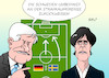 Cartoon: Das Patentrezept (small) by Erl tagged politik,deutschland,streit,flüchtlingspolitik,asylmasterplan,flüchtlinge,grenze,zurückweisung,patentrezept,innenminister,horst,seehofer,csu,national,alleingang,bundeskanzlerin,angela,merkel,europa,eu,lösung,gipfel,fussball,weltmeisterschaft,2018,russland,spiel,schweden,bundestrainer,joachim,löw,sport,karikatur,erl