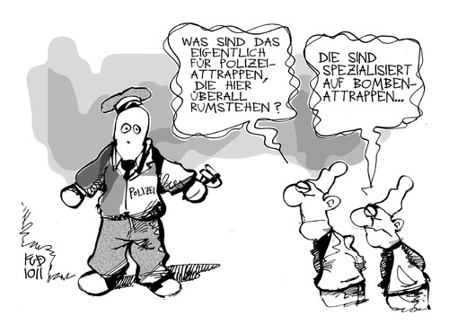 Bomben- und Polizeiattrappen Bomben- und Polizeiattrappen