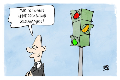 Cartoon: Die Ampel steht zusammen (medium) by Kostas Koufogiorgos tagged karikatur,koufogiorgos,ampel,fdp,scholz,regierung,karikatur,koufogiorgos,ampel,fdp,scholz,regierung