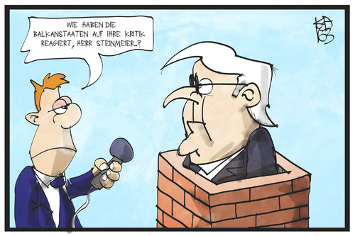 Cartoon: Steinmeier übt Kritik (medium) by Kostas Koufogiorgos tagged steinmeier,kritisiert,die,flüchtlingspolitik,der,balkanstaaten,steinmeier,kritisiert,die,flüchtlingspolitik,der,balkanstaaten