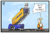 Cartoon: Lufthansa-Streik (small) by Kostas Koufogiorgos tagged karikatur,koufogiorgos,illustration,cartoon,lufthansa,piloten,streik,passagier,fluggast,gangway,arbeitskampf,cockpit