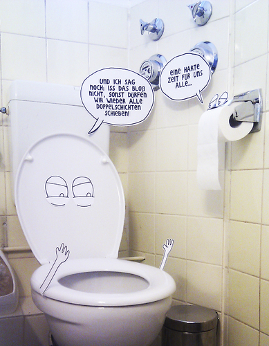 Cartoon: 3D-Cartoon 4 (medium) by Tobias Wieland tagged arbeit,00,klopapier,papier,wc,toilette,klo