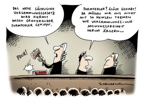 Cartoon: Versammlungsgesetz (medium) by Schwarwel tagged sachsen,sächsisch,gesetz,recht,formfehler,fehler,richter,versammlungsgesetz,versammlung,meinungsfreiheit,meinung,freiheit,karikatur,schwarwel,sachsen,sächsisch,gesetz,recht,formfehler,fehler,versammlungsgesetz,versammlung,meinungsfreiheit,meinung,freiheit,justiz