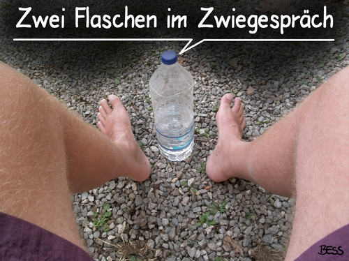 Cartoon: Zwiegespräch (medium) by besscartoon tagged flaschen,wasser,zwiegespräch,bess,besscartoon